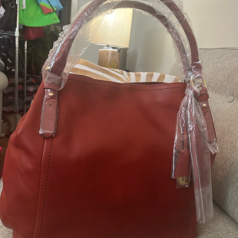 Red Leather Tassel Shoulder Bag - Women - Picture 6 of 16